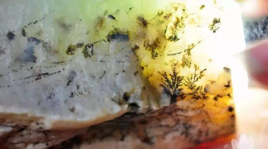 和田玉籽料的几个错误观念  第15张