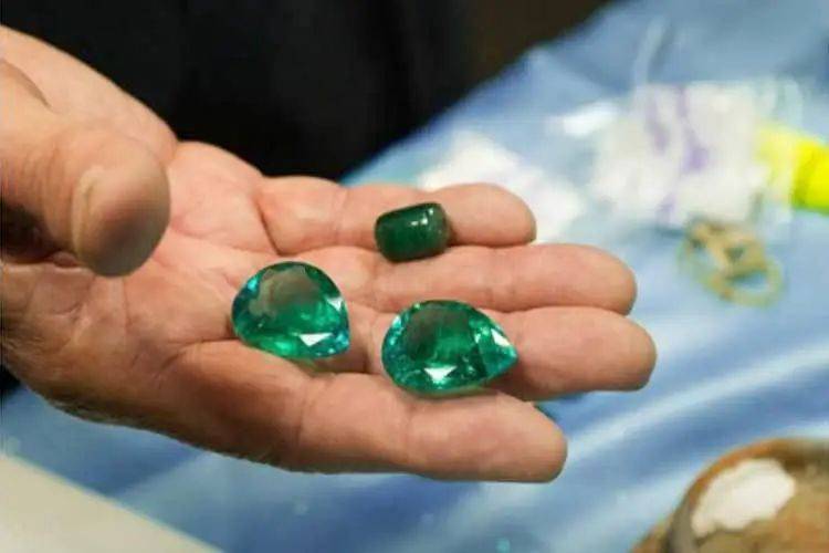 祖母绿：呐，这就叫专业！  第4张