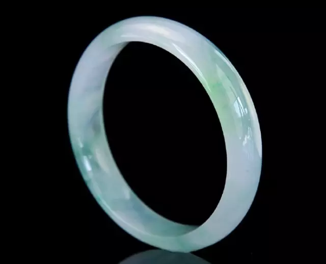 翡翠都是“坑”？弄明白老坑与新坑再说！  第8张