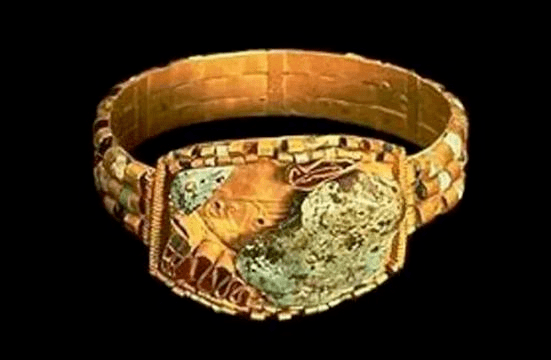 把绿松盘玉化到底有多值钱？  第2张