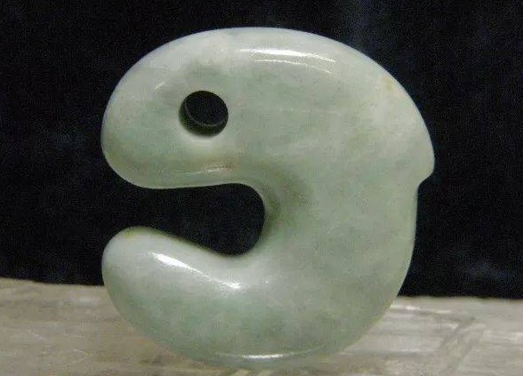 危地马拉翡翠走红商场，乃至还能出A货证书，翡翠产地你知多少？  第9张