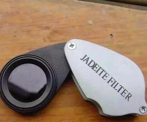 它曾被称为“翡翠”照妖镜，却为何越来越不灵了？  第7张