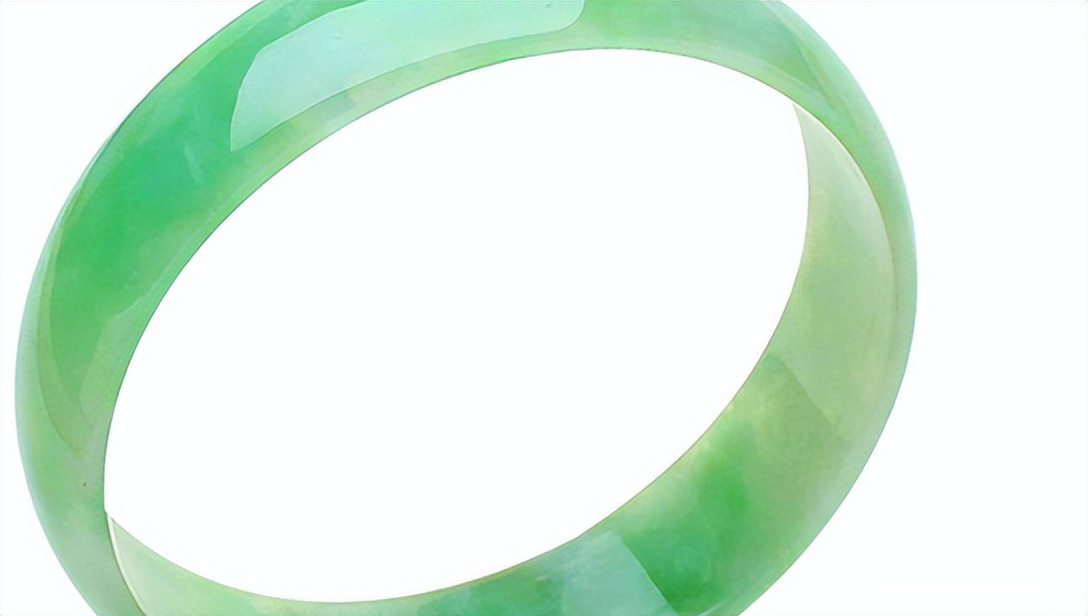 我们手中的翡翠究竟怎样定价的？莫非是随口一说？这可没那么随意  第2张