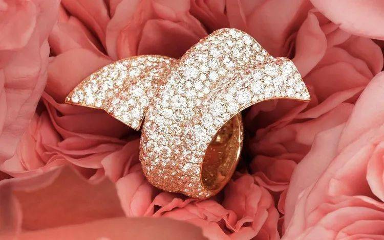 钻石还在提价吗？最新动态请查收  第2张