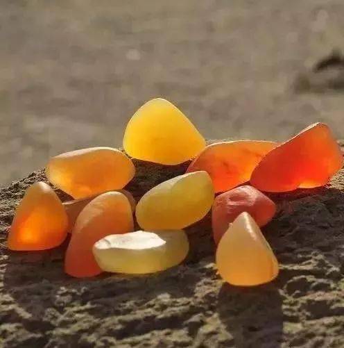 同是金丝玉，有的几百万，有的几百块  第8张