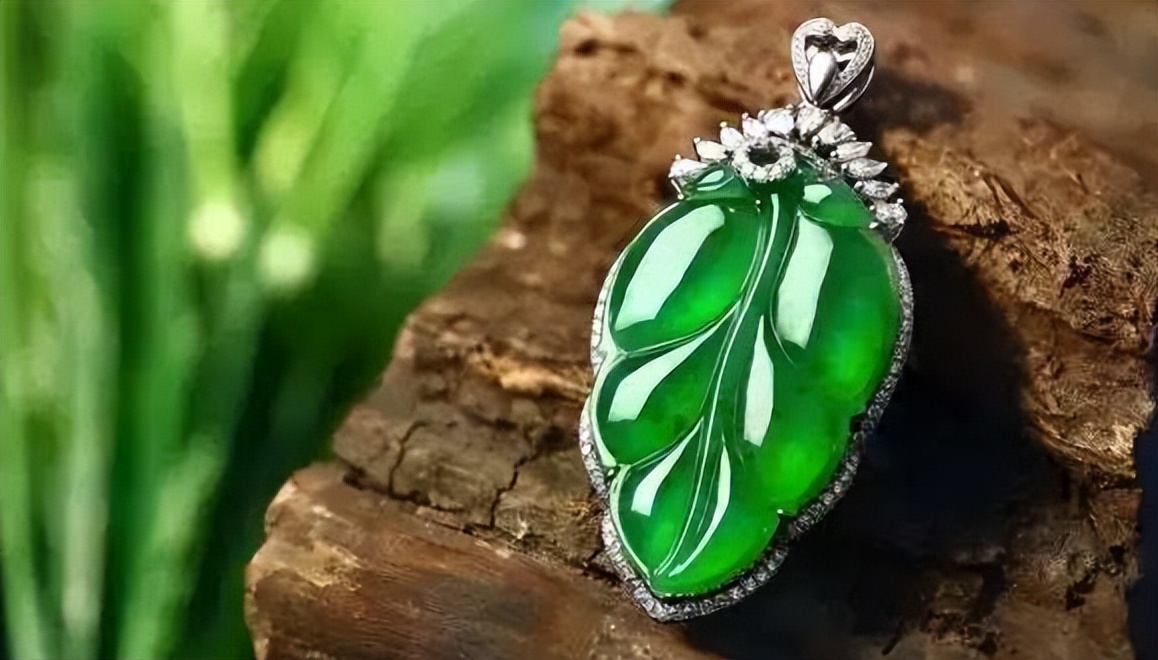 翡翠的价格贵得离谱？这其间的原因有这么多，看完就理解了  第5张