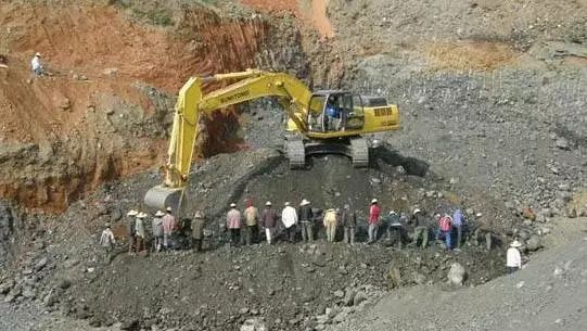 翡翠又提价了？价格飙升背面的本相  第2张