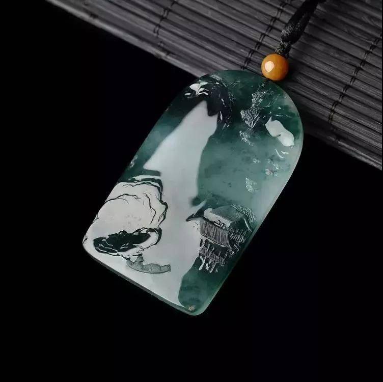 直播间购买翡翠原石好仍是购买翡翠制品好？  第3张