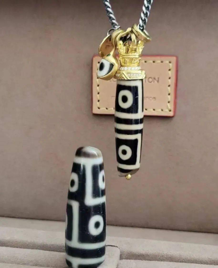 天珠终究是什么？明星佩带动辄上亿是真是假？  第12张