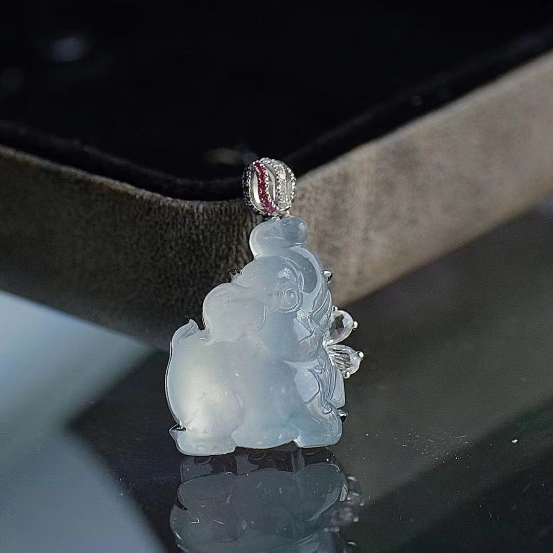 太平盛世见它，这种瑞兽也有萌哒哒的一面，作为首饰充溢吉利涵义  第5张