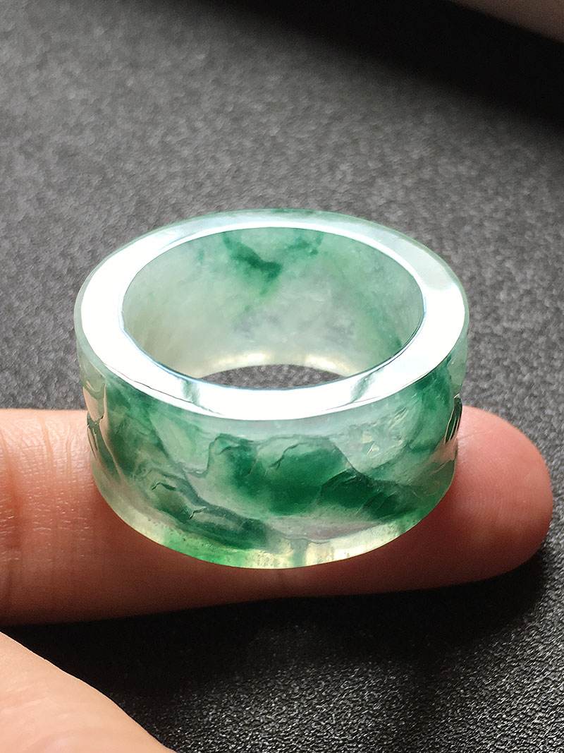 这种戒指是驰聘全国的豪情，君去十年兵马归，最能代表东方的文明  第2张