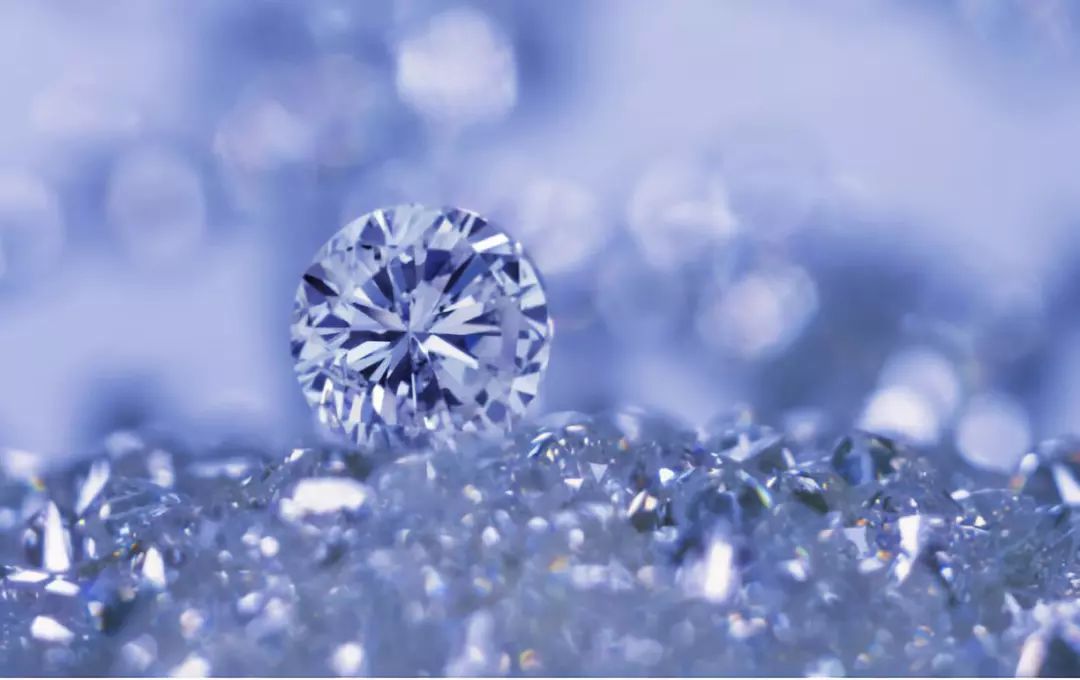 宝石光芒耀眼，美丽绝伦是因为什么，你知道吗？  第4张