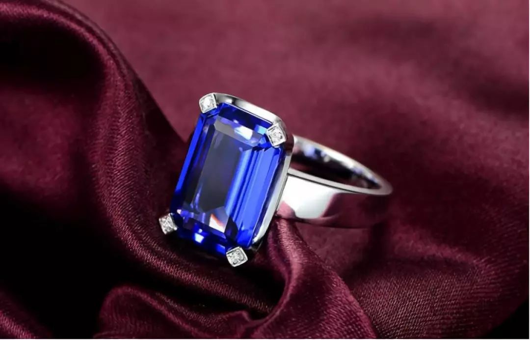 宝石光芒耀眼，美丽绝伦是因为什么，你知道吗？  第6张