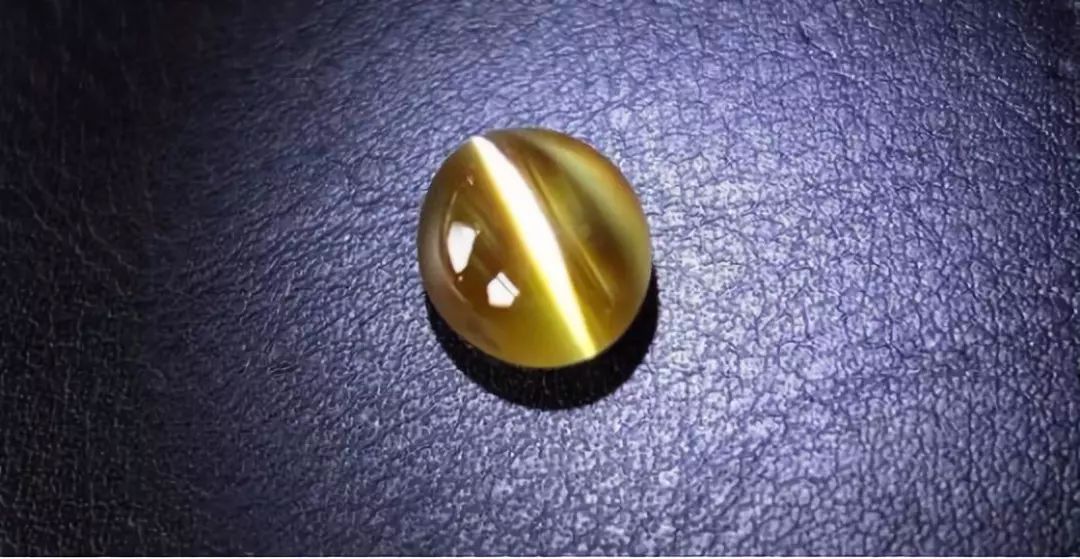 宝石光芒耀眼，美丽绝伦是因为什么，你知道吗？  第8张