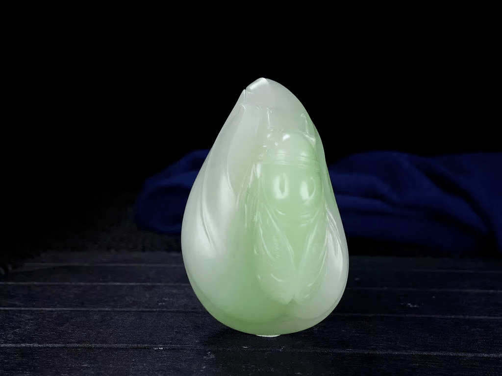 家有黄金万两，不如凝翠一方，怎么辨别翠青的好坏？  第23张