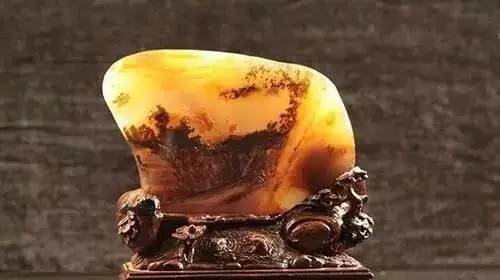 玉石定价的凹凸，除了和原料有关，还受哪些因素的影响？  第5张