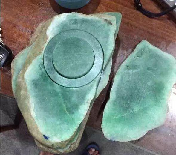 本年这款镯子必能增值！镯子选的好，早赚早发财！  第12张