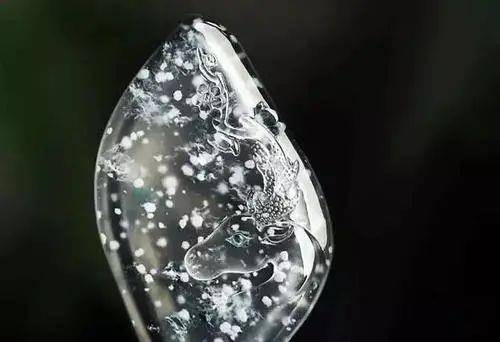 不明白翡翠的瑕疵？那可玩欠好翡翠！  第4张