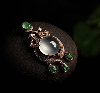 看懂这些翡翠常识，买翡翠不闹笑话，一眼便是内行人  第3张