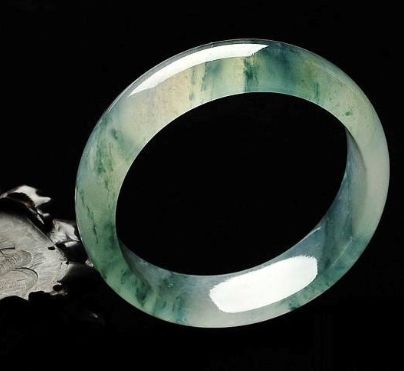 冰种翡翠应该怎么区分？冰种翡翠跟老坑种翡翠都有哪些差异？  第2张