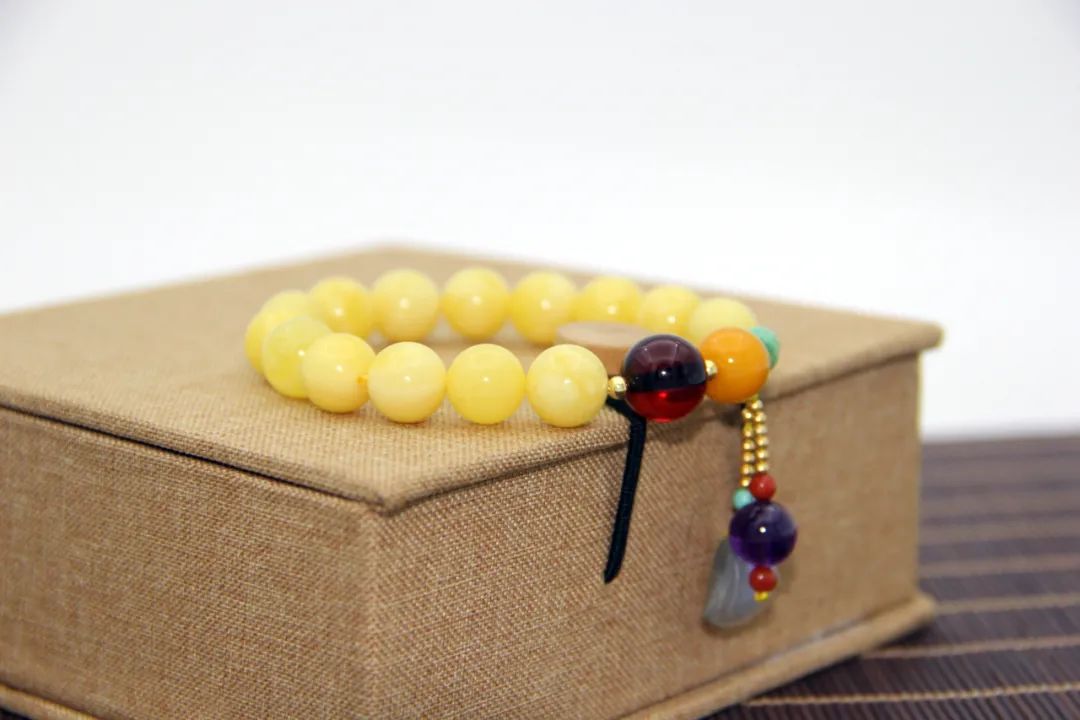 天然琥珀蜜蜡，来自远古的赏赐  第2张