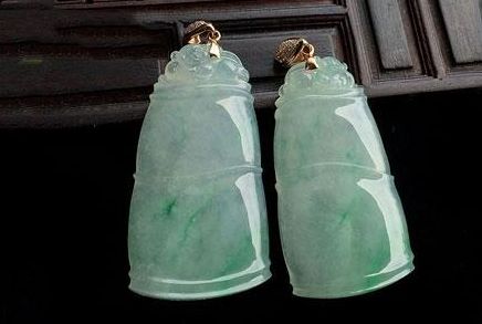 How much is the price of ice jadeite pendant 糯种翡翠怎么样？糯种翡翠值不值得保藏？  第1张