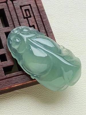 瑞丽翡翠怎么样这几种区分翡翠真伪的办法，你必定要知道  第2张