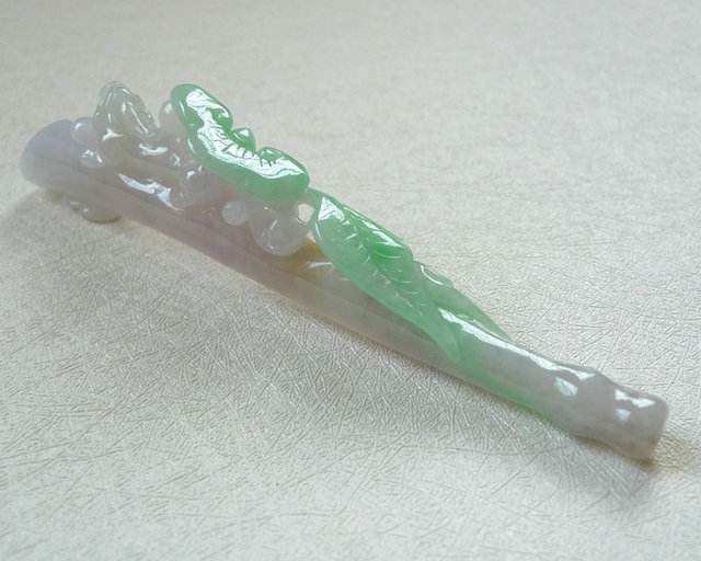 老坑种翡翠玉质烟嘴有什么品种？老坑种翡翠玉质烟嘴有什么特色？  第2张