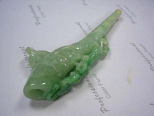 老坑种翡翠玉质烟嘴有什么品种？老坑种翡翠玉质烟嘴有什么特色？  第3张