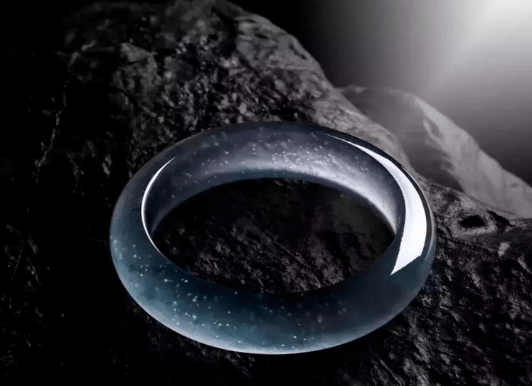 缅甸矿区情况如何？翡翠批发市场价格有何变化？  第4张