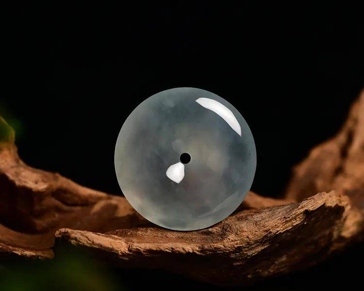 为什么种水好的翡翠总感觉没啥颜色？  第8张