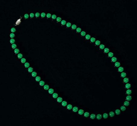 翡翠玉石的灵性如何培养？翡翠应该如何清洗？  第3张