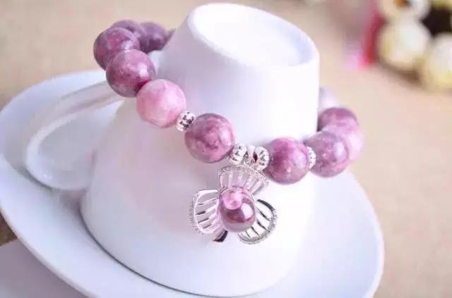 这些女人最爱的爆款珠宝，竟然都是假的！  第6张