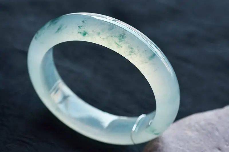 几百块能买到冰种翡翠？那都是假的！殊不知成本就10来块，你入坑了吗  第12张