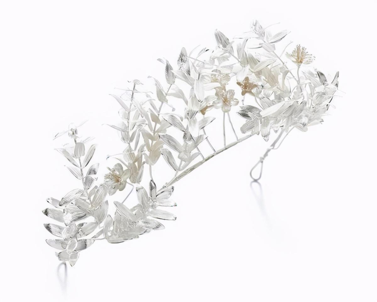 五件惊艳时光的珠宝首饰，设计罕见精美绝伦，为拍卖会上的代表作  第4张