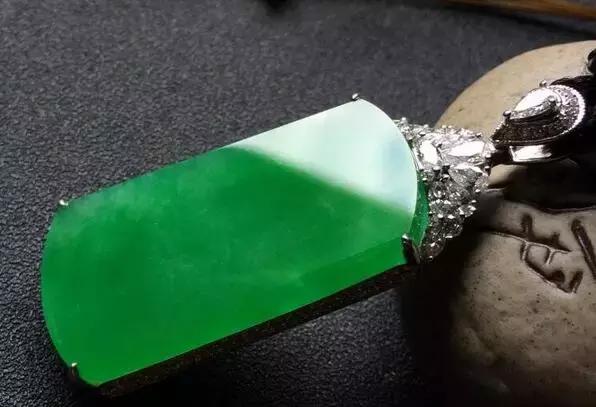 满足这“七要”的翡翠，才是“好翡翠”！  第5张