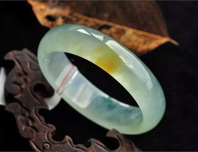 不懂翡翠的这个知识？你买再贵的翡翠也没用！  第3张