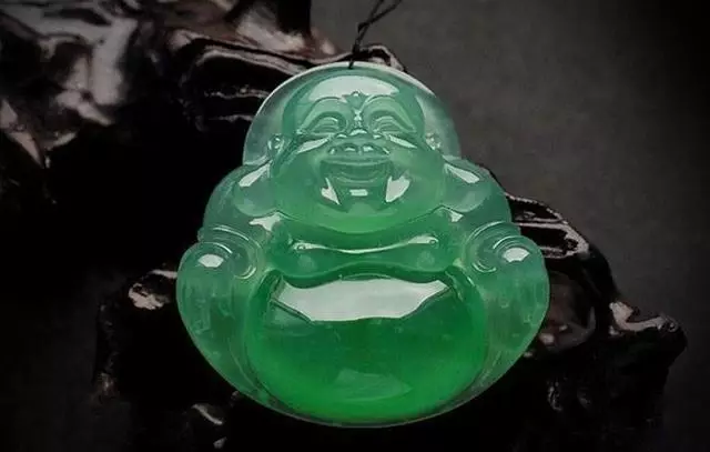 不懂翡翠的这个知识？你买再贵的翡翠也没用！  第5张