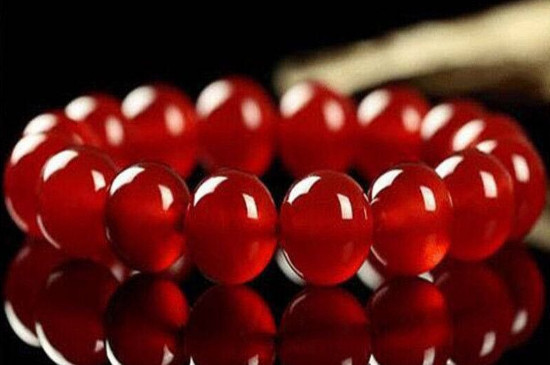 红玛瑙男生可以戴吗  第3张