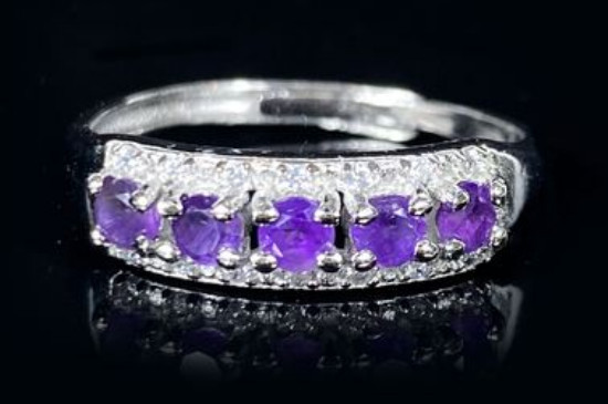 紫晶和紫水晶的区别  第3张