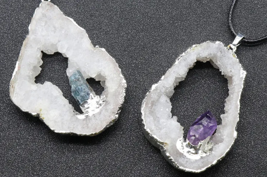 水晶洞真假怎么分  第4张