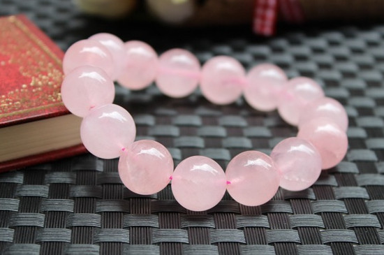 粉晶和草莓晶的功效区别  第7张