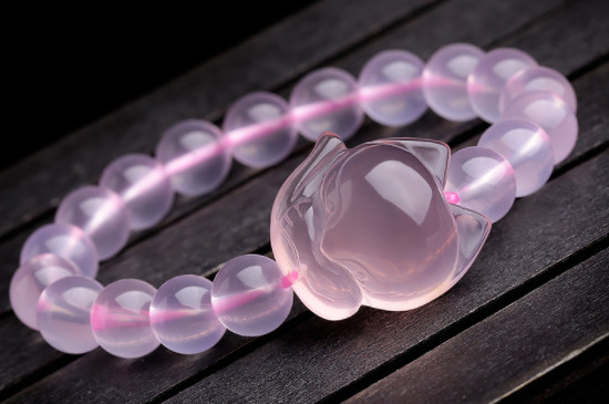 粉水晶真假的鉴别方法，识别断口与触感  第3张