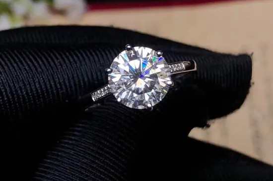 培育钻石和莫桑钻石的区别  第2张