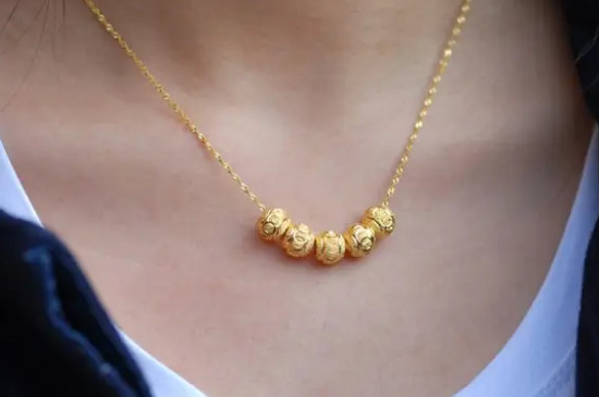 女士黄金项链款式  第2张