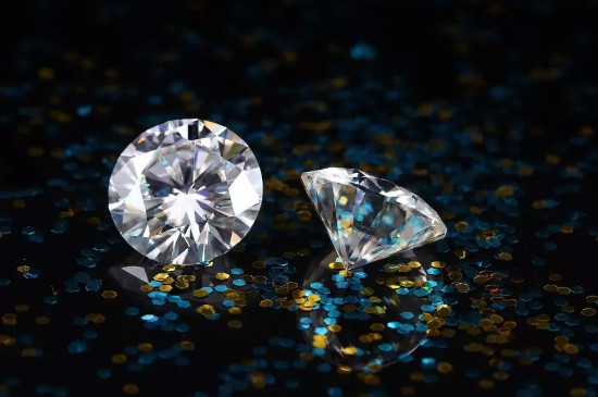 莫桑钻会变色吗  第2张