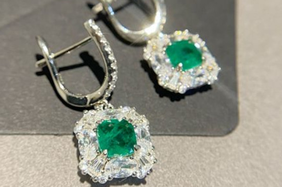 哥伦比亚祖母绿是什么宝石  第2张