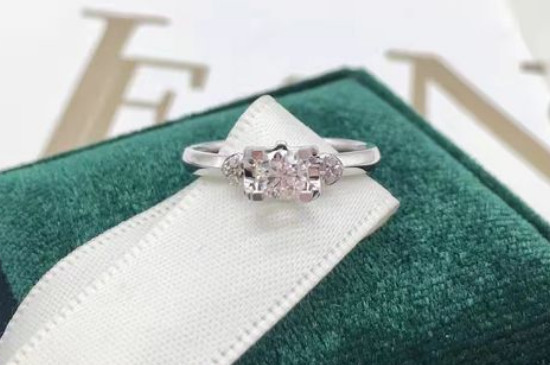 0.3ct钻石是多少克拉  第2张