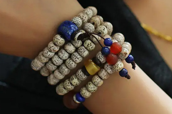 星月菩提晚上睡觉可以戴吗  第3张