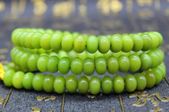 彩色菩提颜色是不是天然的  第2张